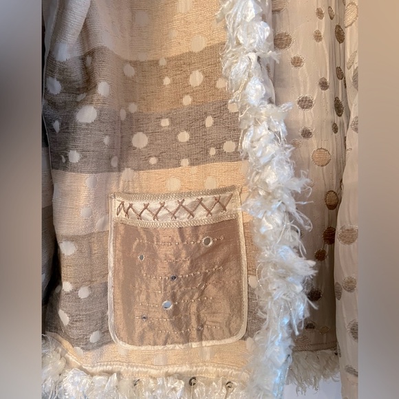 🍎YAK MAGIK “Reversable” Boho vintage Silk fringes and beaded Blazer🌿 - Picture 8 of 8